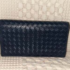 Intrecciato leather wallet Bottega Veneta Blue in Leather - 32908259,
